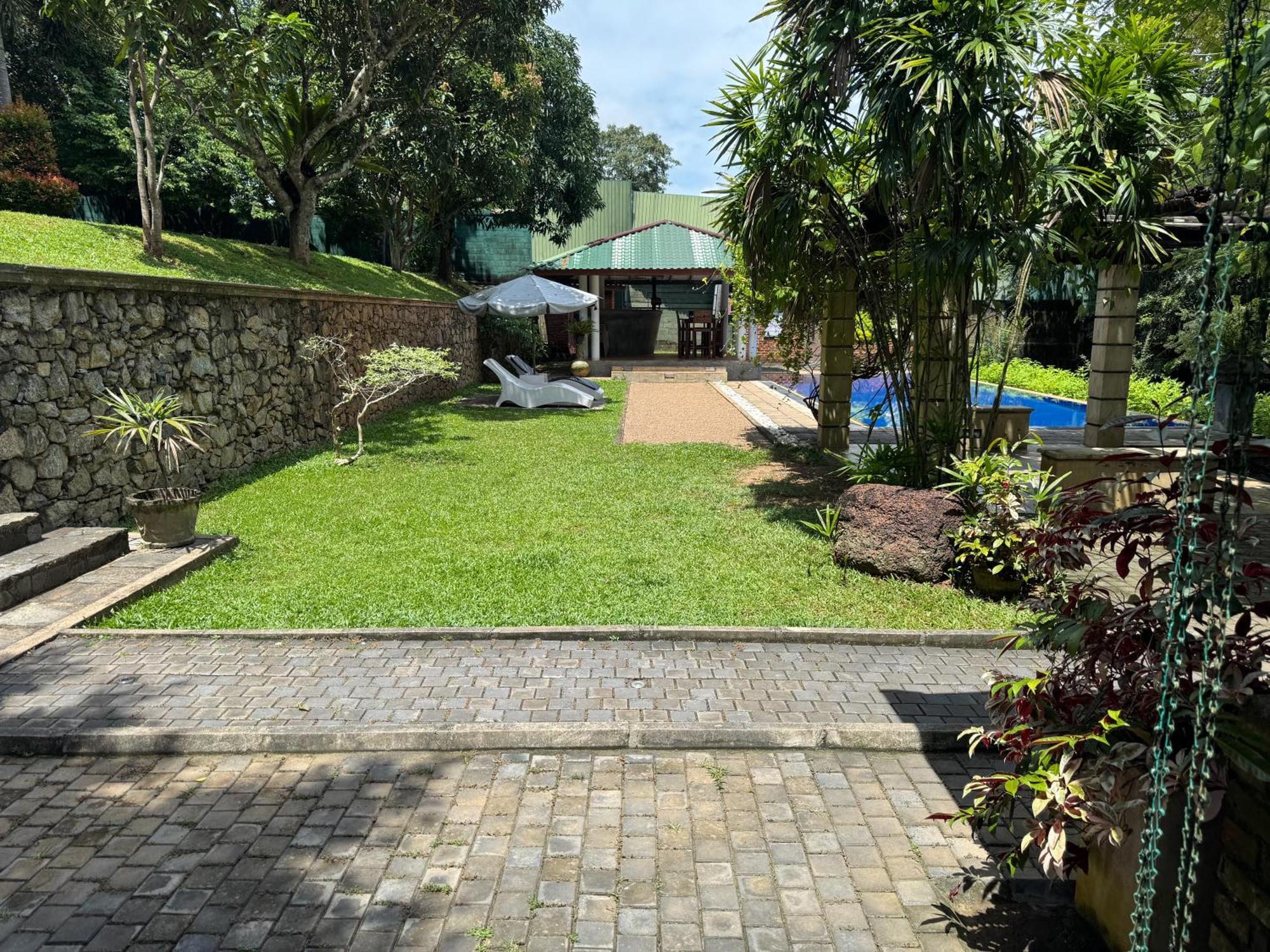Airport Green Olive Villa Katunayaka Luaran gambar