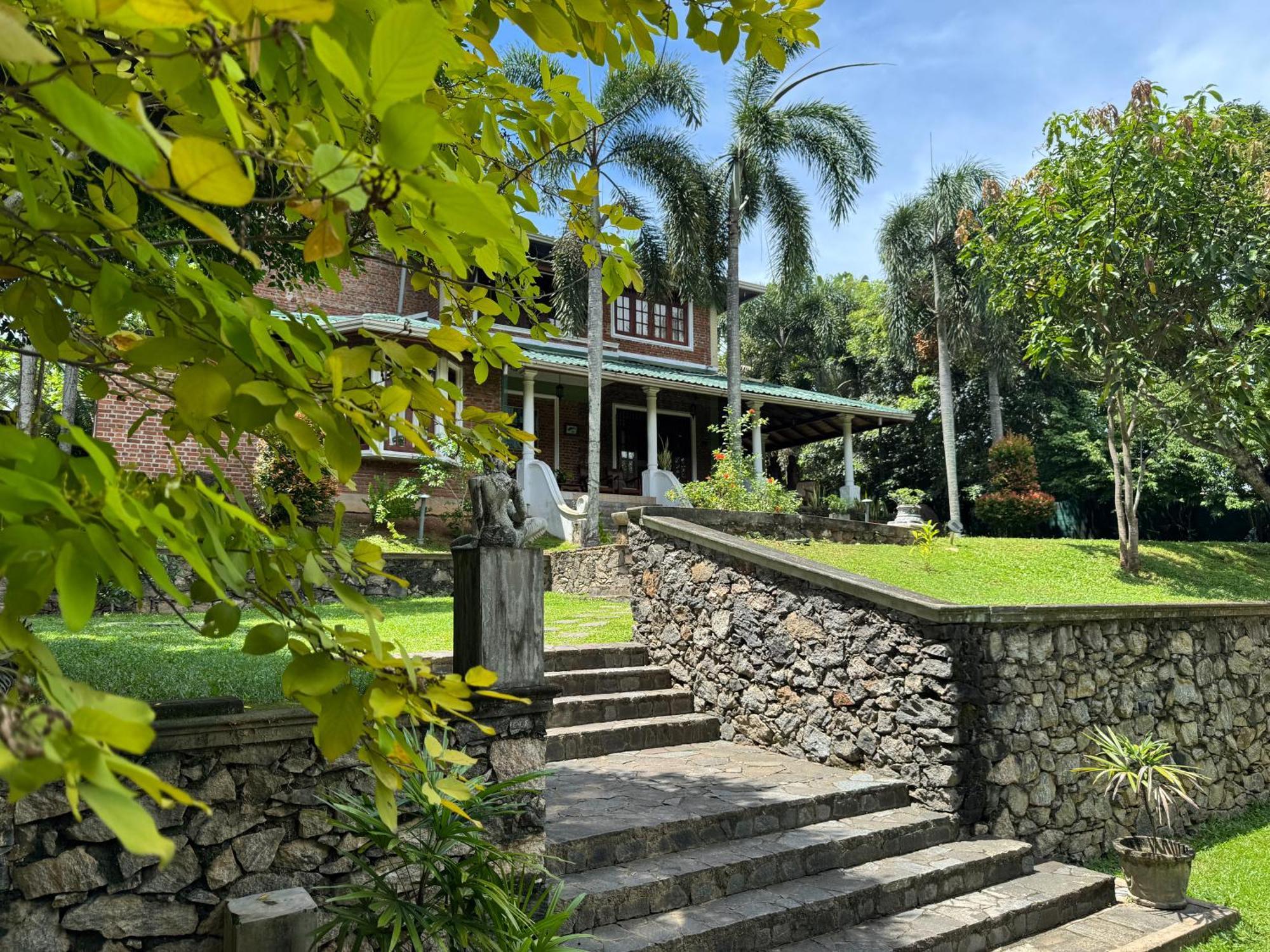 Airport Green Olive Villa Katunayaka Luaran gambar