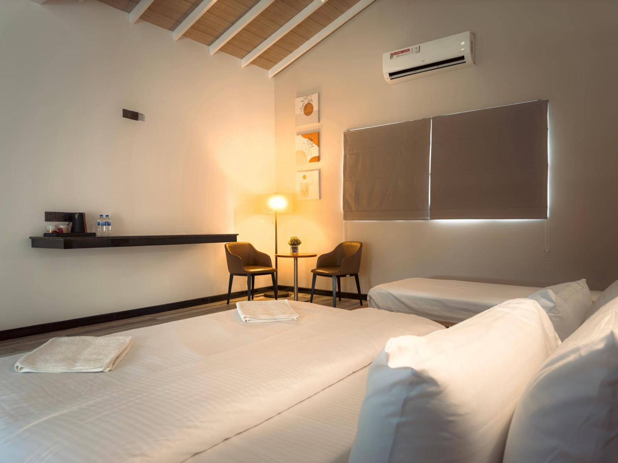 Airport Green Olive Villa Katunayaka Luaran gambar